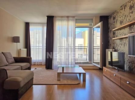 Pronájem bytu, 3+kk, 86 m²