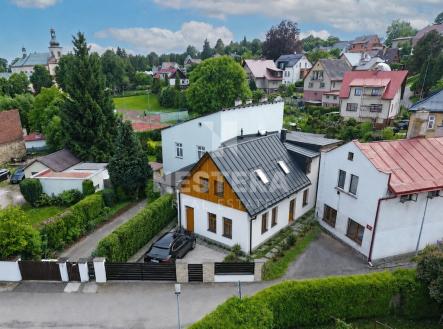 1.jpg | Prodej - dům/vila, 174 m²