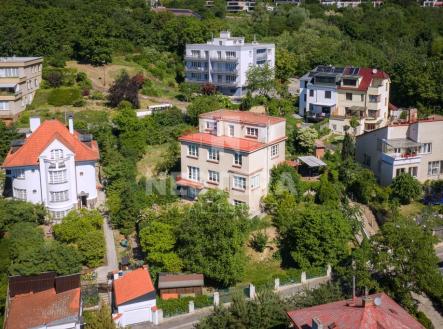2-1.jpg | Prodej - nájemní dům, 397 m²