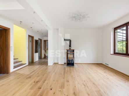 2-1.jpg | Prodej - dům/vila, 197 m²