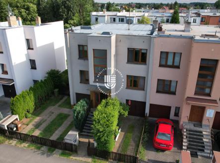 Prodej - dům/vila, 309 m²