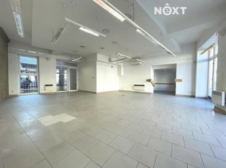 Pronájem - komerční objekt, obchodní centrum, 250 m²