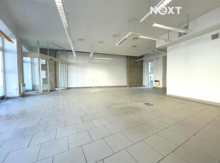Pronájem - komerční objekt, obchodní centrum, 250 m²