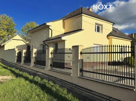 Prodej - dům/vila, 225 m²