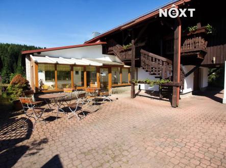 Prodej - komerční objekt, jiný, 1 439 m²