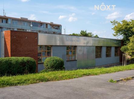 Prodej - komerční objekt, obchodní centrum, 407 m²