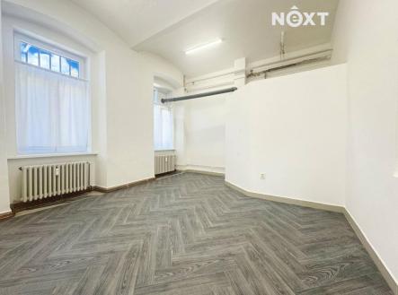 Pronájem - komerční objekt, obchodní centrum, 48 m²