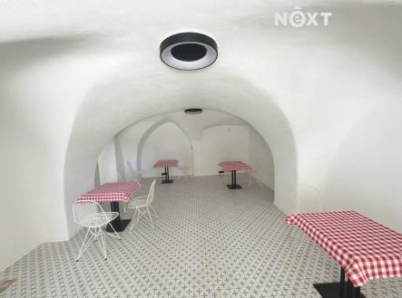 Pronájem - komerční objekt, obchodní centrum, 190 m²