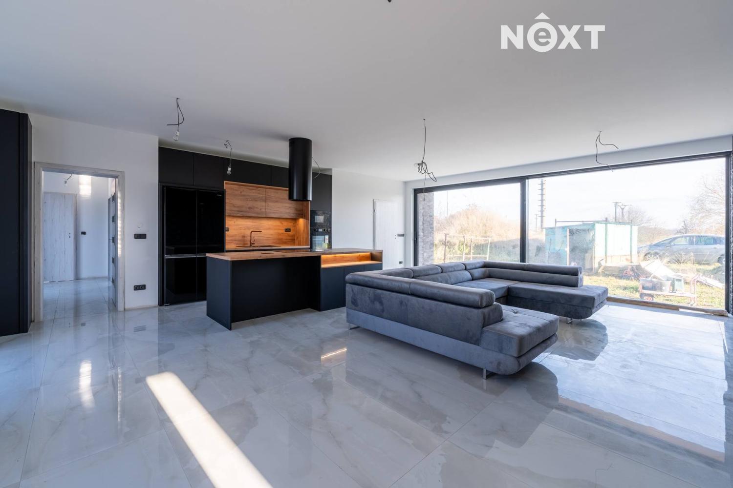 Prodej Rodinný dům, 168㎡