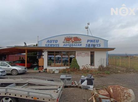 Pronájem - komerční objekt, obchodní centrum, 1 298 m²