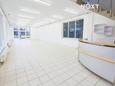 Pronájem - komerční objekt, obchodní centrum, 200 m²
