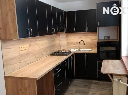 Pronájem bytu, 3+kk, 76 m²