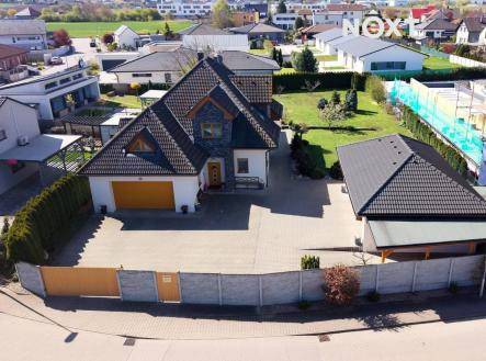 Prodej - dům/vila, 240 m²