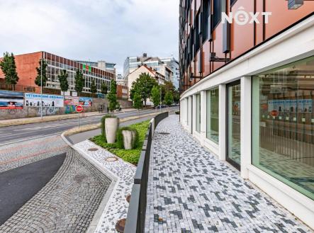 Pronájem - komerční objekt, obchodní centrum, 45 m²