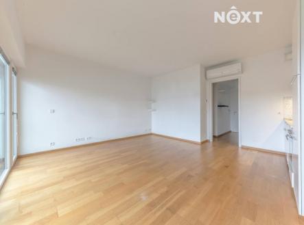 Pronájem bytu, 1+kk, 37 m²