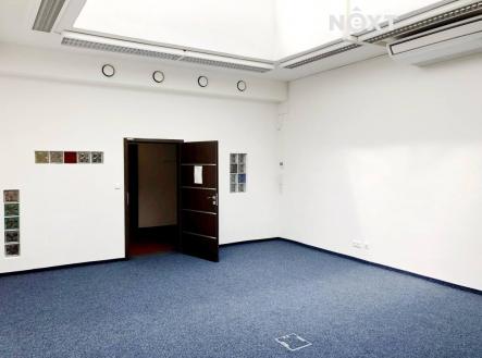 Pronájem - kanceláře, 42 m²