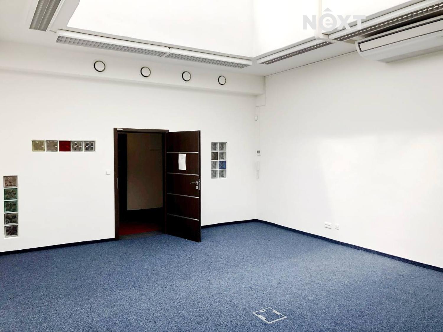 Pronájem komerční Kanceláře, 42㎡