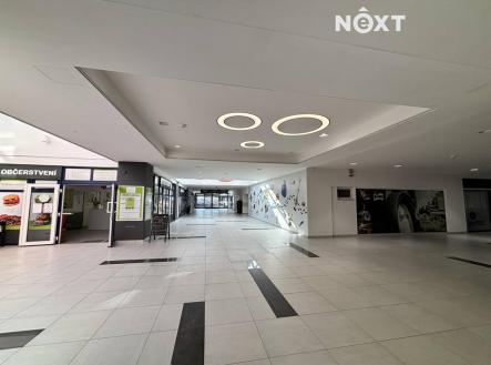 Pronájem - komerční objekt, jiný, 2 000 m²