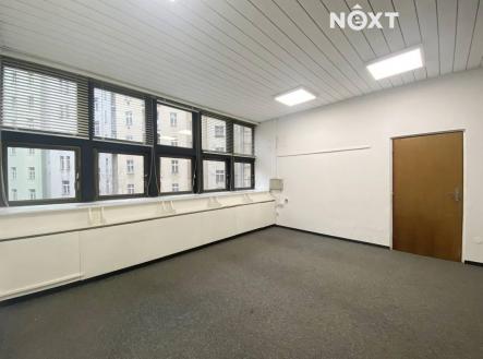 Pronájem - kanceláře, 44 m²