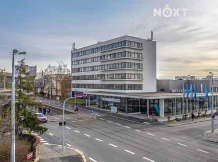 Pronájem - kanceláře, 263 m²