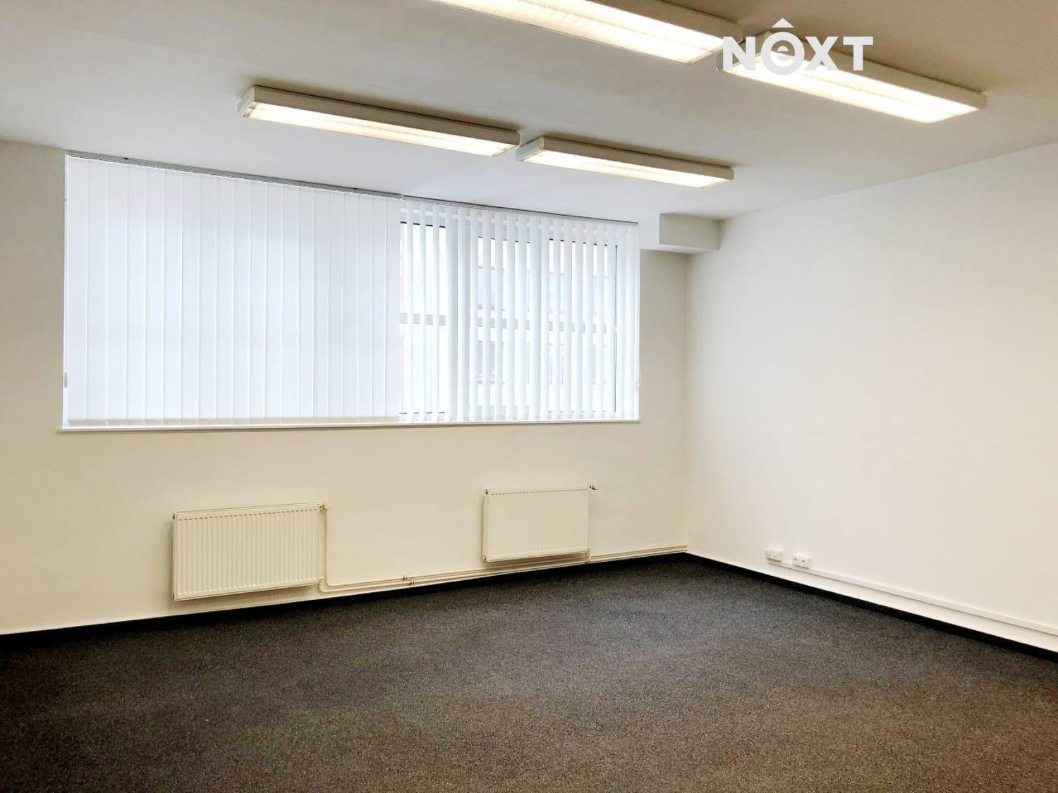 Pronájem komerční Kanceláře, 38㎡