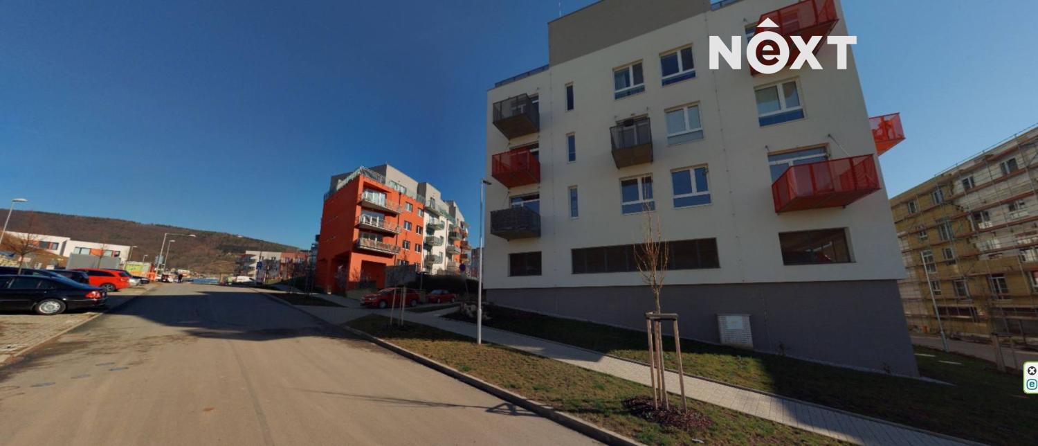 Pronájem ostatní Garážové stání, 20㎡