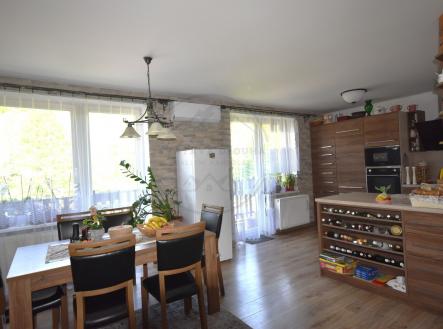 Prodej bytu, 3+1, 74 m² obrázek