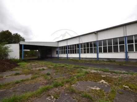 Pronájem - komerční objekt, výroba, 4 811 m²