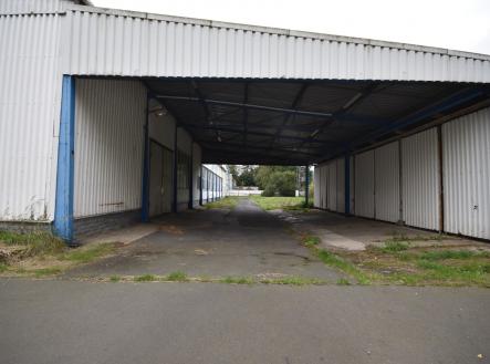 Pronájem - komerční objekt, výroba, 4 811 m²