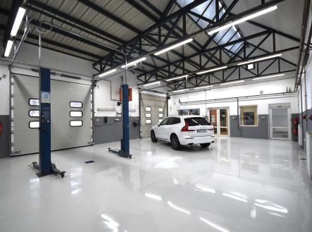 Pronájem - výrobní prostor