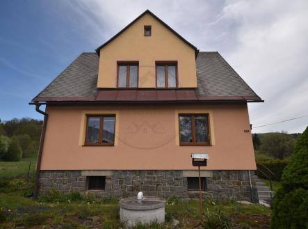 Prodej - dům/vila, 210 m²