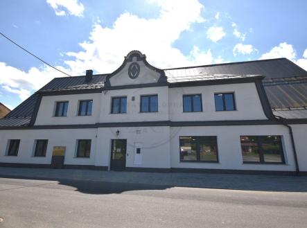 Prodej - dům/vila, 417 m²