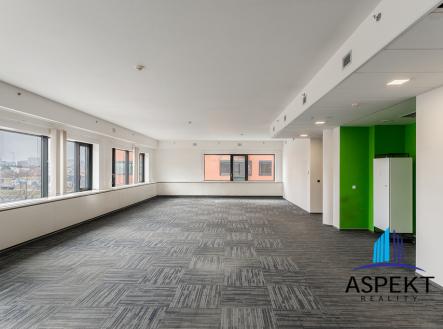 dma00302-hdr.jpg | Pronájem - kanceláře, 456 m²