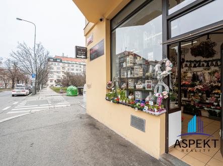 Pronájem - obchodní prostor, 87 m² obrázek