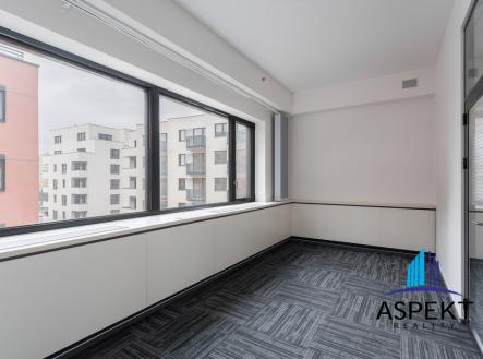 dma00227-hdr.jpg | Prodej - kanceláře, 14 m²