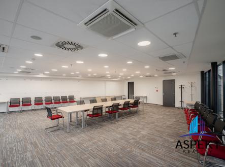 dma00461-hdr.jpg | Pronájem - kanceláře, 30 m²