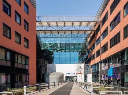 dma00379-hdr.jpg | Pronájem - kanceláře, 107 m²