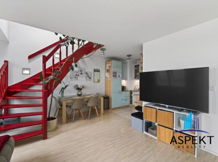 012.jpg | Prodej bytu, 4+kk, 94 m²