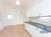 Pronájem bytu, 2+1, 70 m²