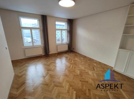 img-20221215-084924.jpeg | Pronájem bytu, 2+kk, 71 m²