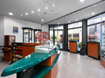 dsc05676-edit-2.jpg | Pronájem - obchodní prostor, 23 m²