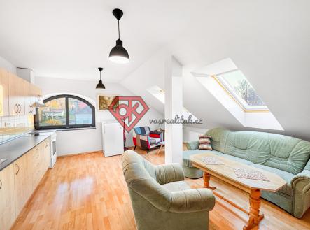 2025-11-0002-008.jpg | Pronájem bytu, 2+kk, 58 m²