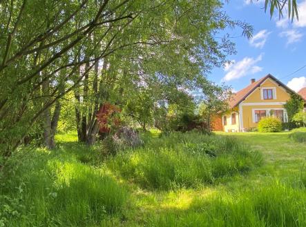 Prodej - zemědělský objekt, 2 340 m²