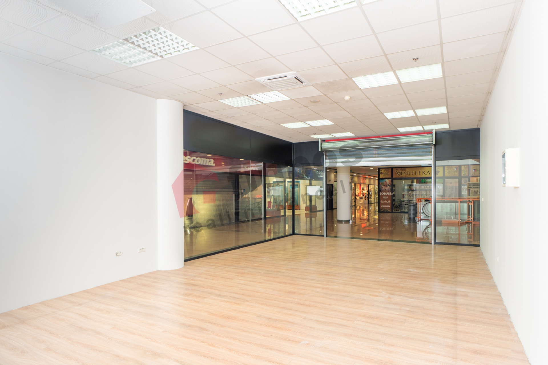 Obchodní prostory Tábor - OD Dvořák 55 m2 v 1NP