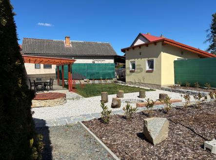 Pronájem - dům/vila, 100 m²