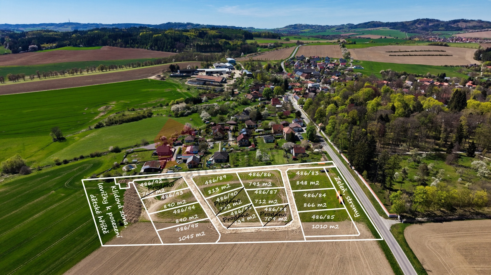 Prodej stavebních pozemků "POD ZÁMKEM" - v obci Ratměřice, okres Benešov u Prahy.