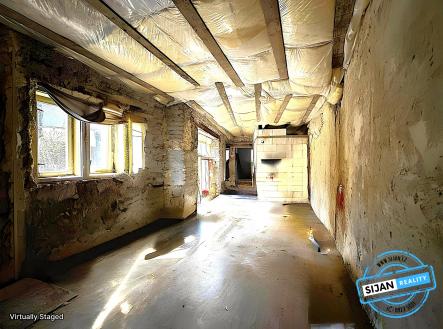 obyvak - Furniture removed - 0 | Prodej - dům/vila, 78 m²