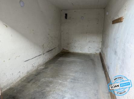 Pronájem garáže v Opavě | Pronájem - malý objekt/garáž