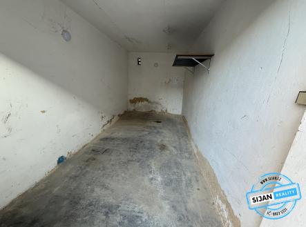 Pronájem garáže v Opavě | Pronájem - malý objekt/garáž