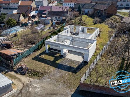 Dum Urcice Dolezel-1 | Prodej - dům/vila, 200 m²